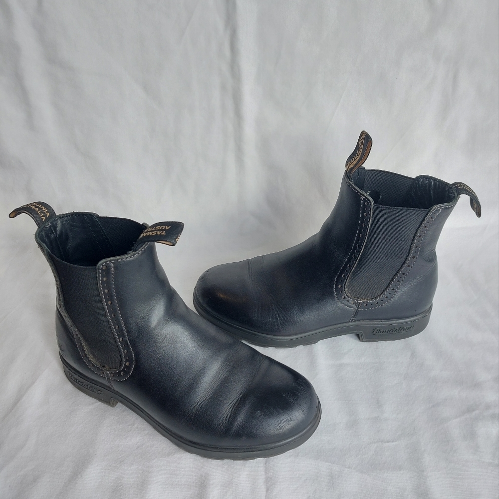 Blundstone Black Chelsea Ankle Boots